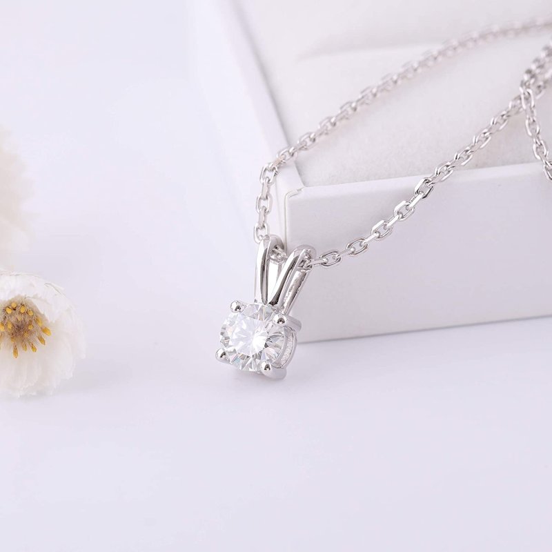 画像4: doveggs 1カラット ネックレス レディース 6.5mm ダイヤモンド 一粒ダイヤ アクセサリー 人気 綺麗 ラウンド チェーン付 プレゼント (4)